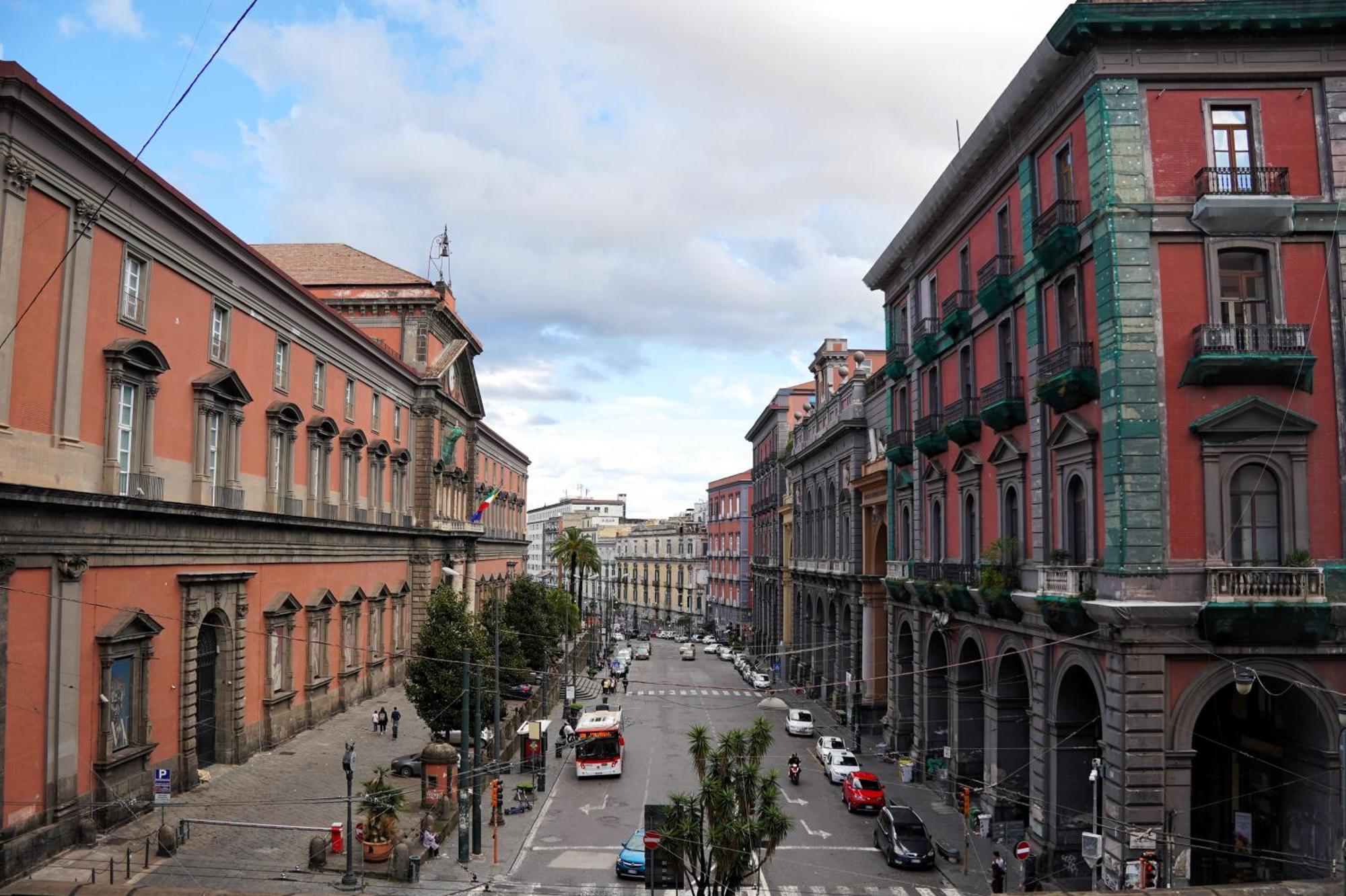 La Casina Al Museo Villa Napoli Bagian luar foto